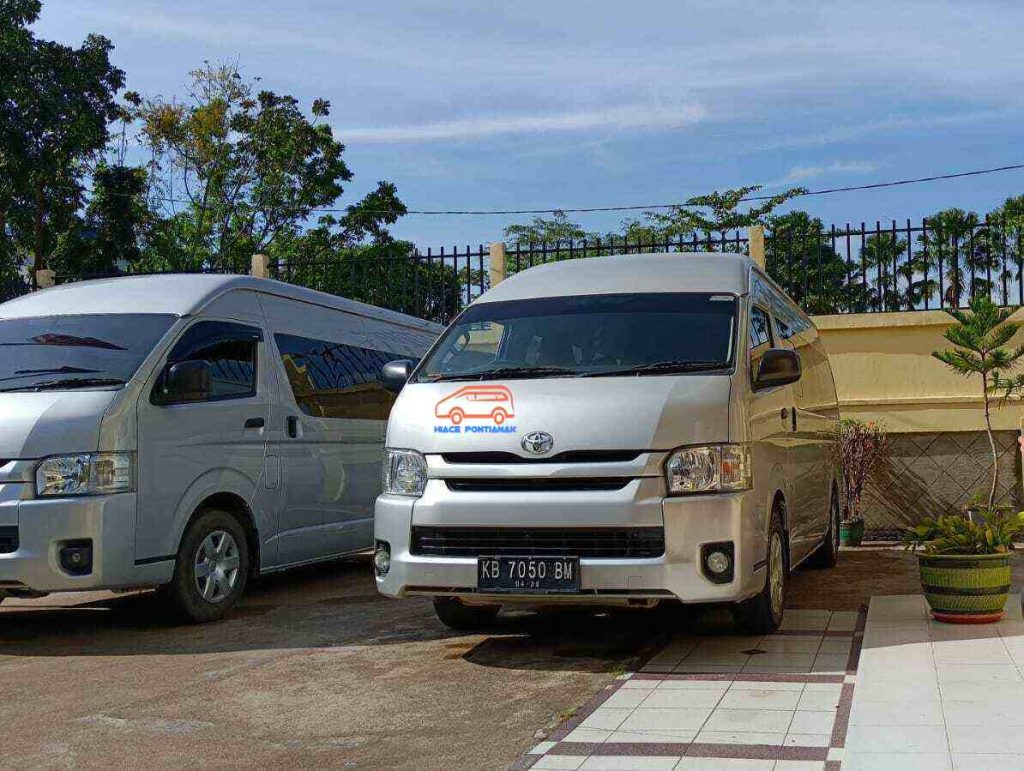 Tour Pontianak Singkawang Dengan Mobil Hiace